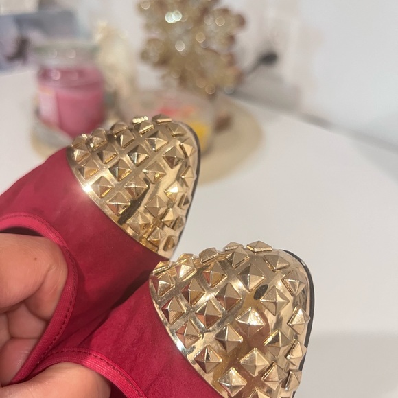 Stubs—Flat - Picture 4 of 4